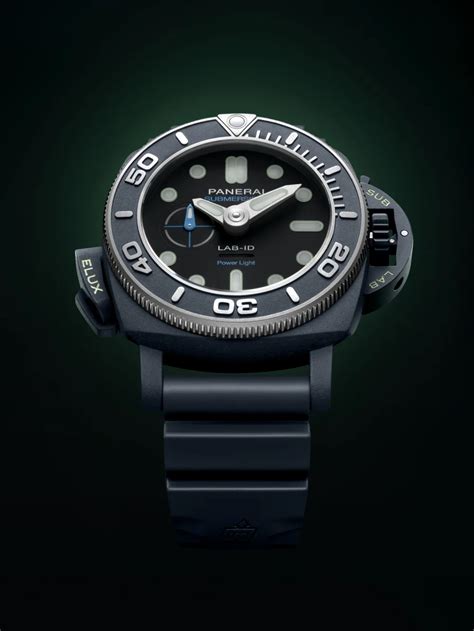 panerai elux|james bond Panera submersible.